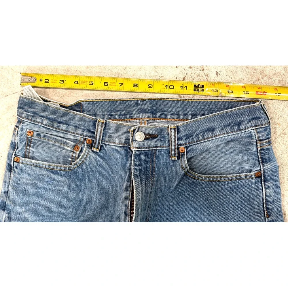 Levis levi 550